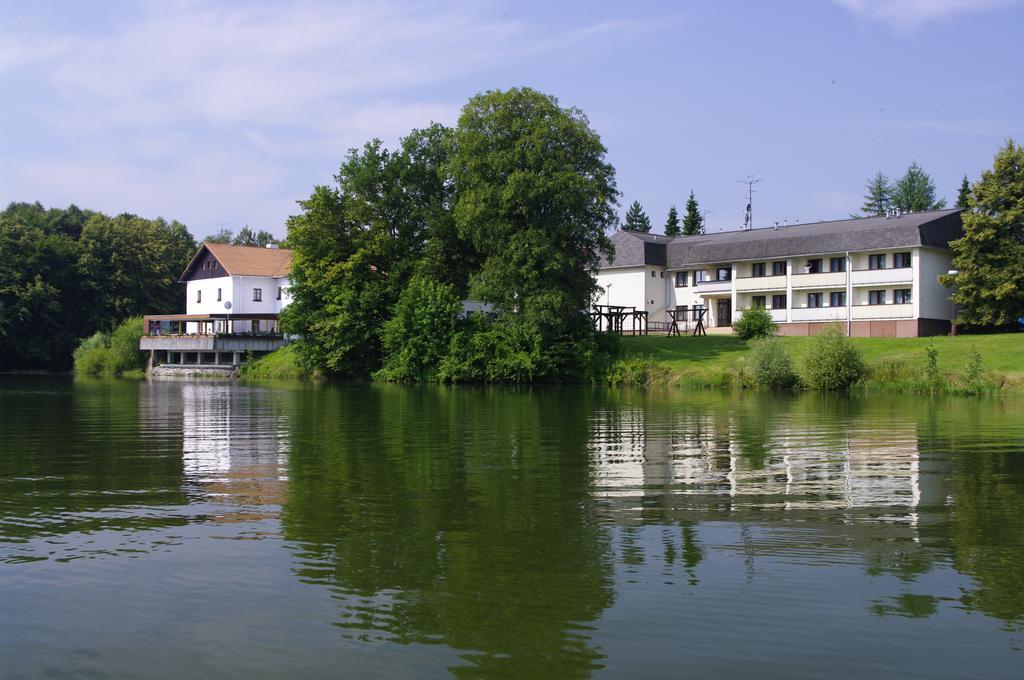Hotel Jaskovska Krcma Horní Těrlicko Exteriör bild